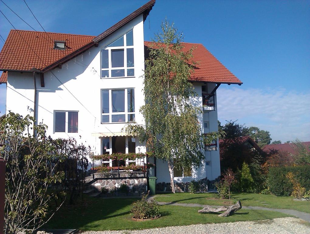 Pensiunea Riunione Braşov Exterior foto