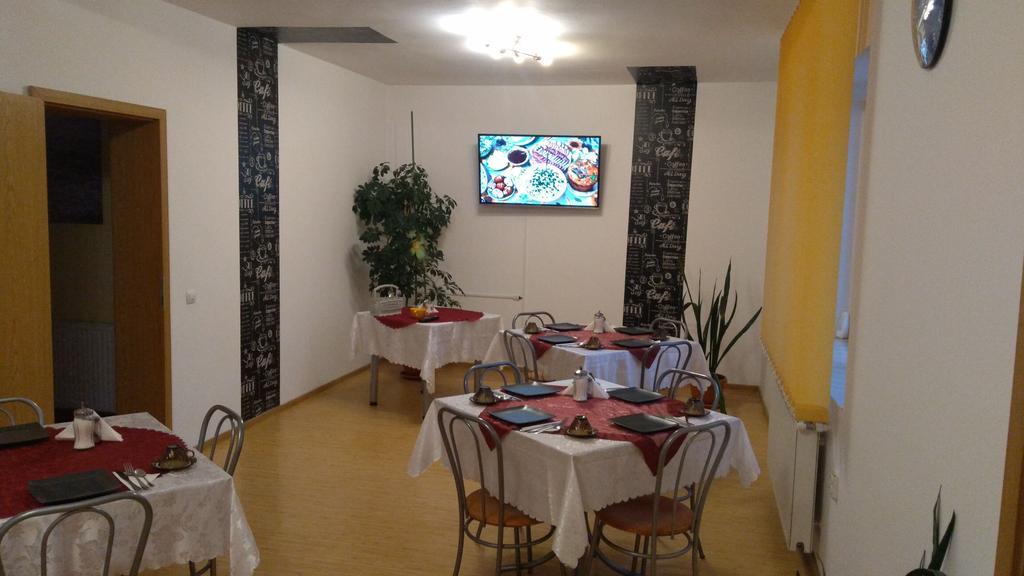 Pensiunea Riunione Braşov Exterior foto